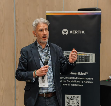 Jon Abbott, vetiv 1