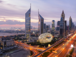 Make more of your summer with Emirates